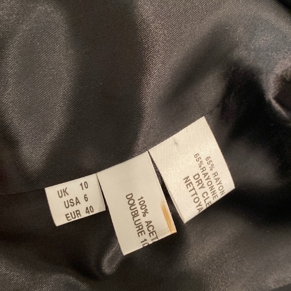 Favourbrook formal attire - Picture 8 of 9